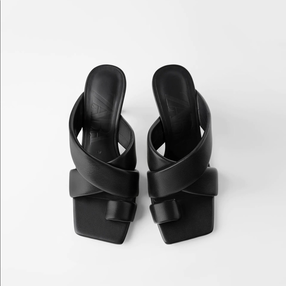 New Zara Black Padded Sandals Square Toe Heels